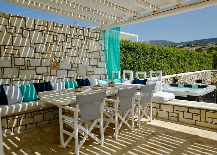 Villa Dinos